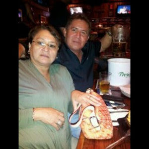 Meet your Posher, Iris